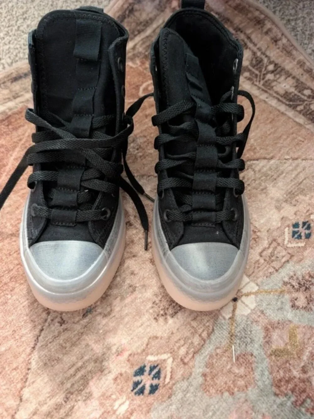 Converse Chuck Taylor All Star CX Explore Hi Black White
